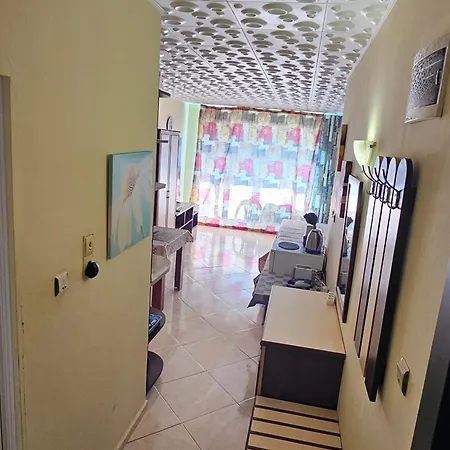 курортно студио Apartment