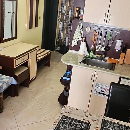 курортно студио Apartment *