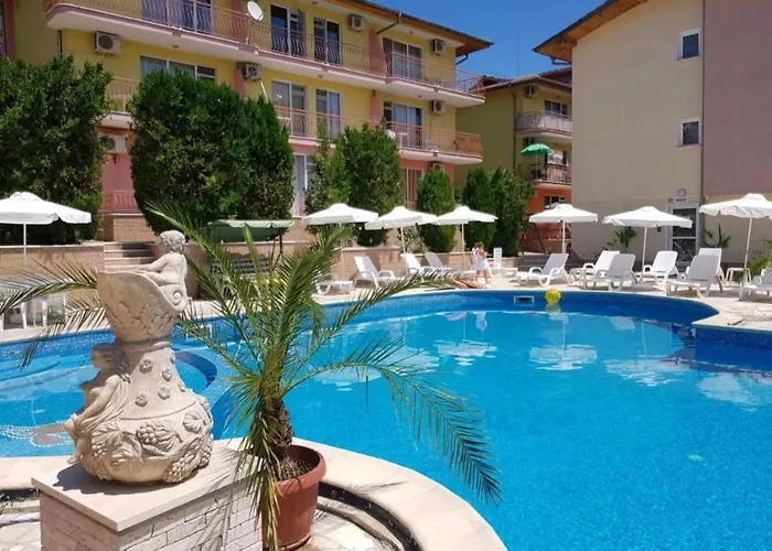 курортно студио