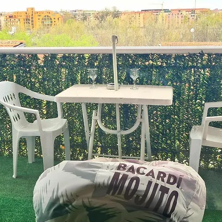 курортно студио Apartment *