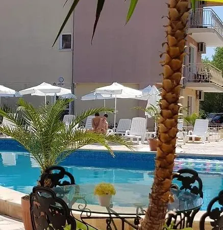 курортно студио Apartment