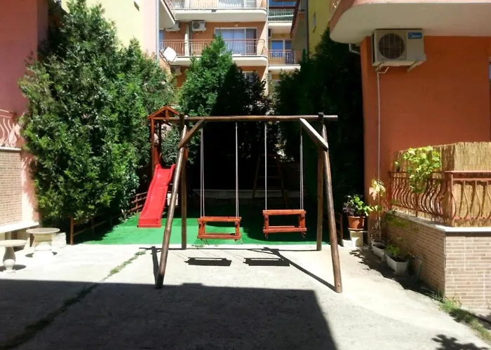 курортно студио * Sluneční pobřeží