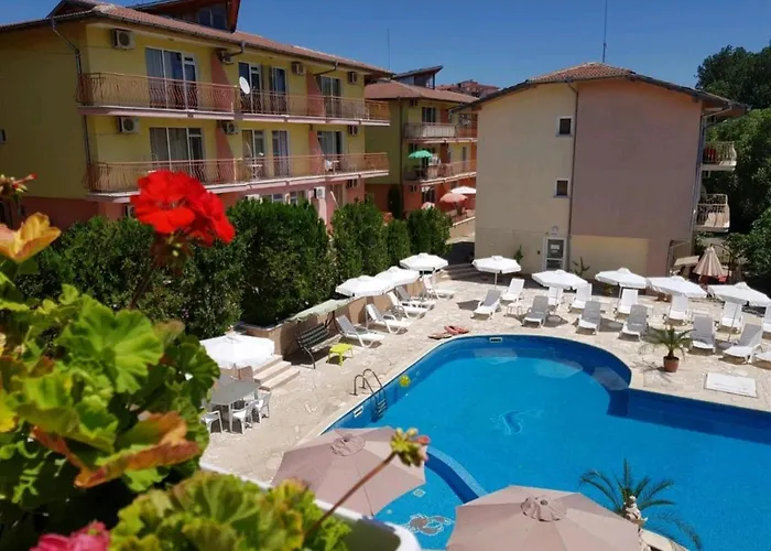 курортно студио